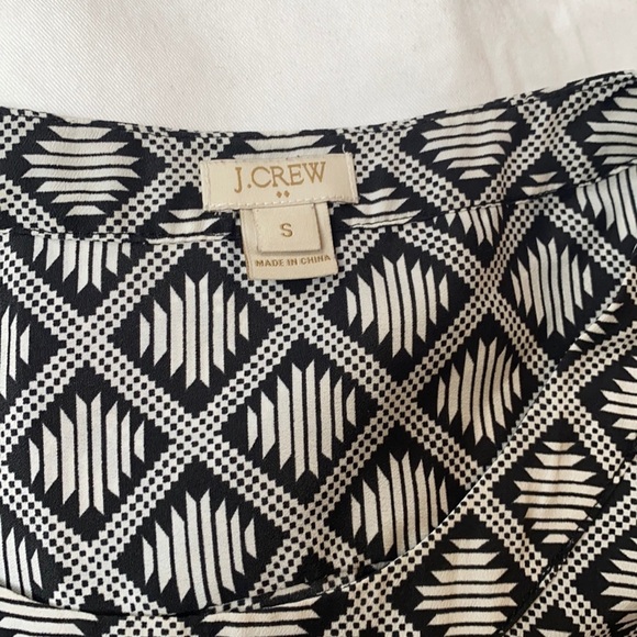 J.Crew Tribal Print Black White Pattern Blouse Top - Picture 3 of 6